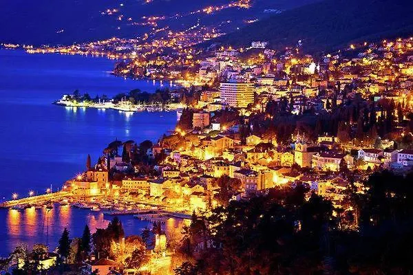 Апартаменти Luxury Tada