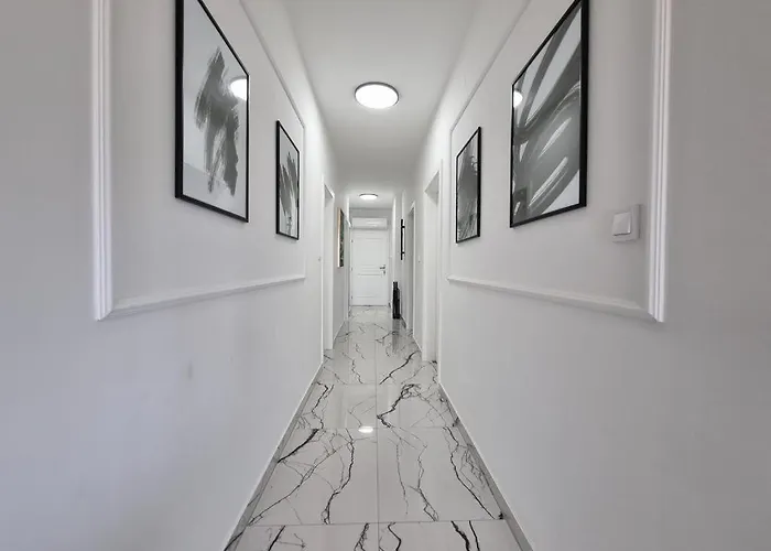 Luxury Tada Apartment *